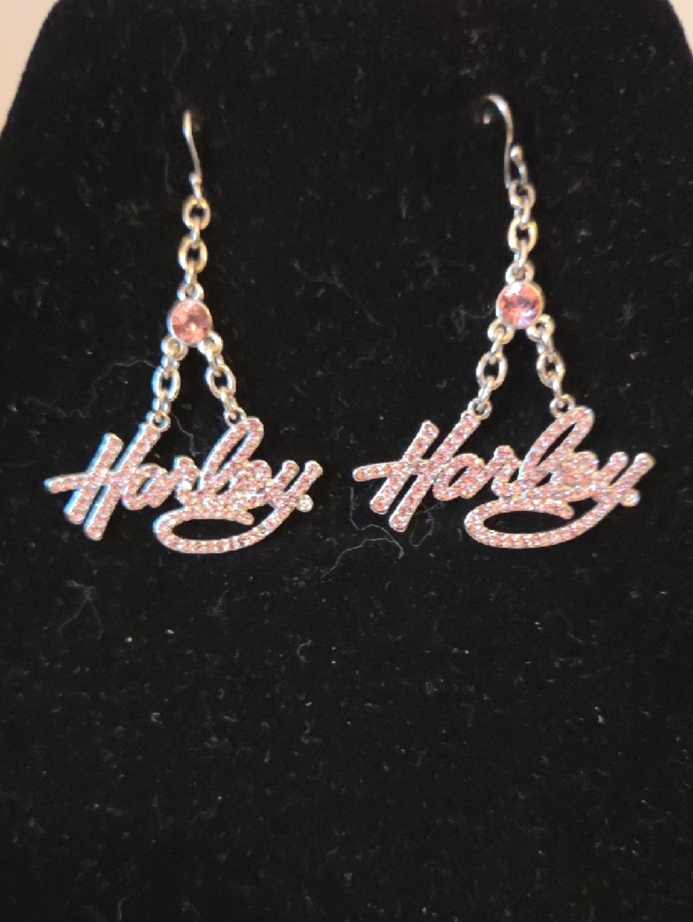Harley-Davidson Pink Script Necklace and Dangle Earrings - Picture 2 of 6